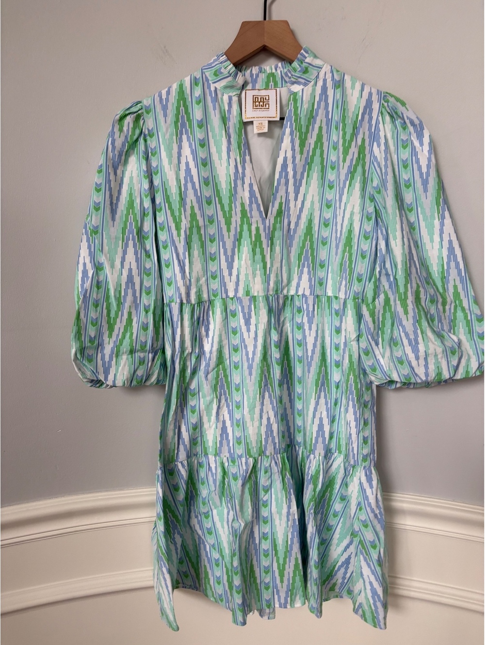 Emily McCarthy Poppy Tiered Mini Dress Green White Zig Zag Ikat Puff Sleeve XS